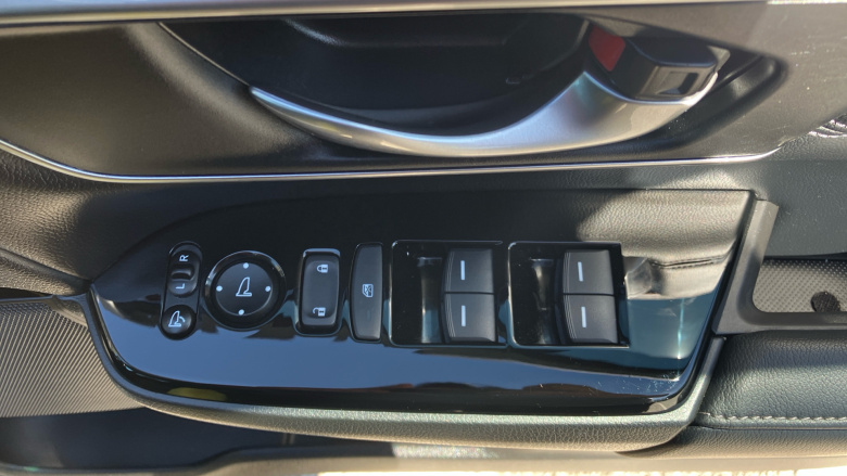 Honda CR-V 2.0 i-MMD Hybrid SR 5dr eCVT Hybrid Estate